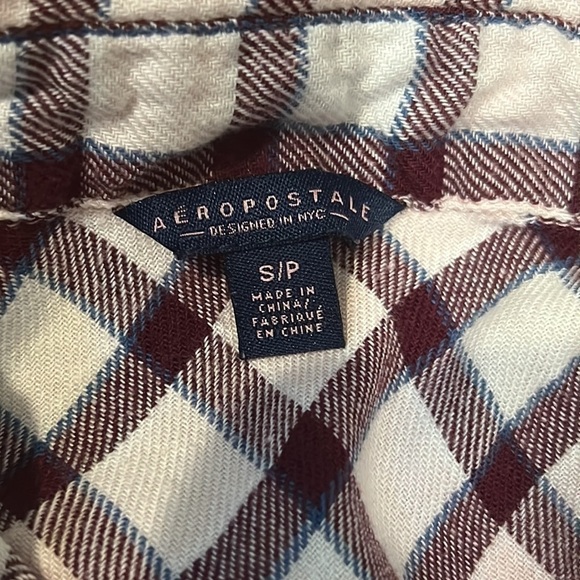 Women’s Aeropostale Plaid Shirt - Picture 7 of 7